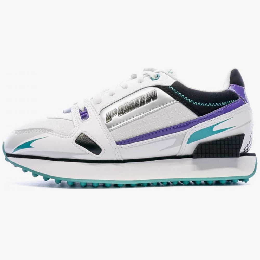Puma Sneakers